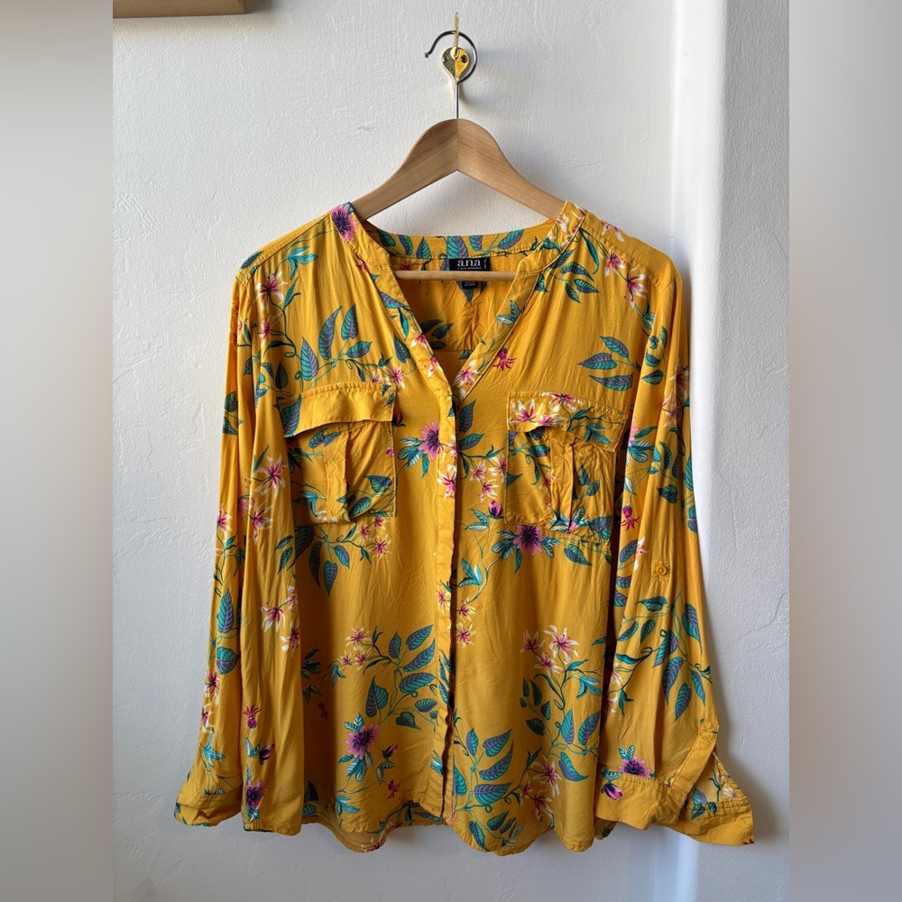 a.n.a Mustard Floral Button-Down Long Sleeve Blouse with Button Sleeves Size PXL